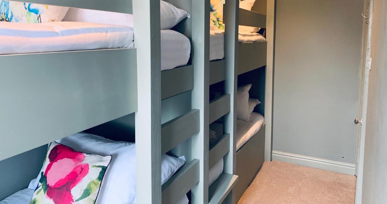 The Gillygate Gathering - Centre - Sleeps Up To 18 Appartement York