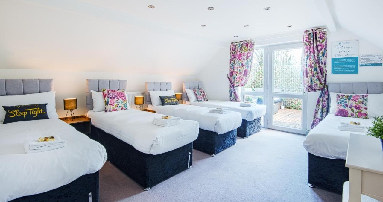 The Gillygate Gathering - Centre - Sleeps Up To 18 Апартаменты *